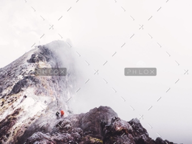 demo-attachment-408-photo-1474028508333-260275381f1c